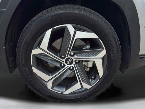 Certified 2024 Hyundai Tucson Limited AWD/4WD image 33