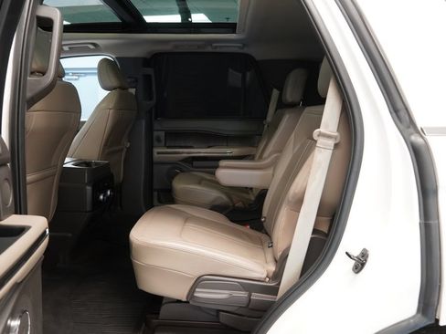 Used 2021 Ford Expedition Limited AWD/4WD image 31