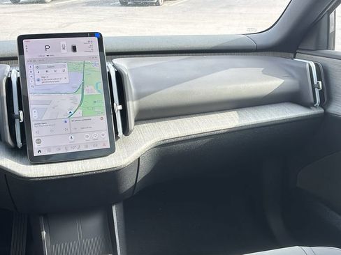 New 2026 Volvo EX30 Ultra w/ Climate Package image 8