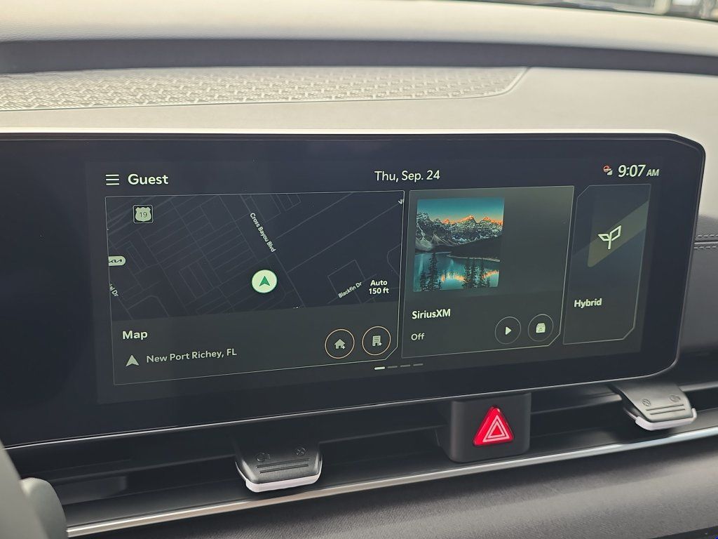 New 2027 Kia Carnival EX FWD image 24