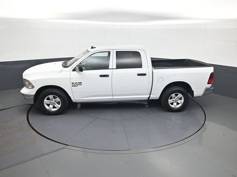 Used 2022 RAM 1500 Classic SLT w/ Electronics Group AWD/4WD image 20