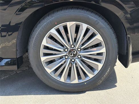 New 2026 INFINITI QX80 Luxe w/ Cargo Package AWD/4WD image 31