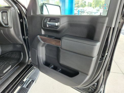 Used 2021 GMC Sierra 1500 SLT image 14