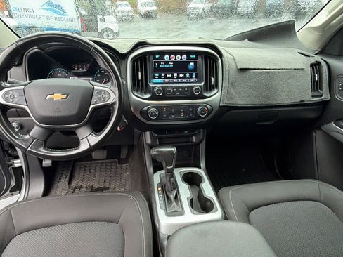 Used 2016 Chevrolet Colorado LT w/ LT Convenience Package image 18