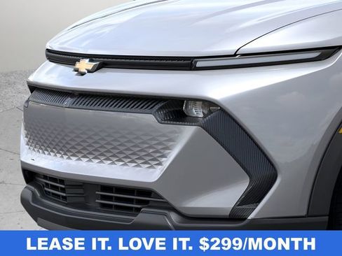 New 2026 Chevrolet Equinox EV LT image 13