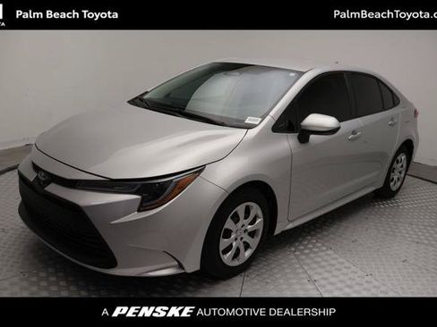 Certified 2024 Toyota Corolla LE FWD image 1