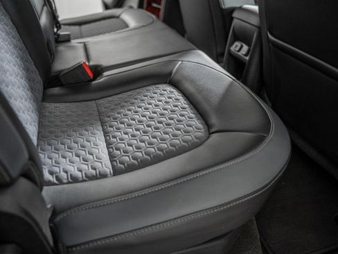 Used 2015 Chevrolet Colorado Z71 image 31