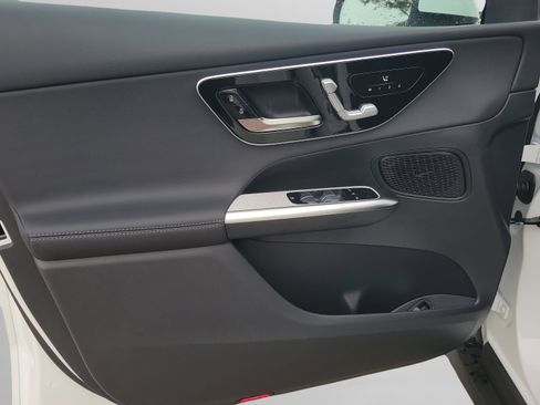 Certified 2026 Mercedes-Benz GLC 300 image 17