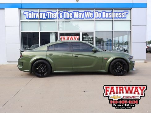 Used 2022 Dodge Charger Scat Pack RWD image 1