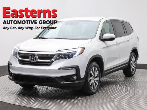 Used 2021 Honda Pilot EX image 1