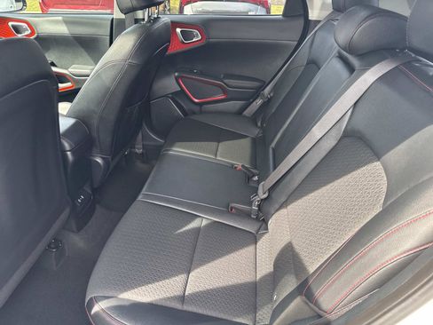 Used 2023 Kia Soul GT-Line FWD image 15
