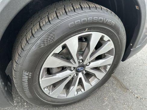 Used 2018 Subaru Outback 2.5i Touring w/ Popular Package #3 image 10