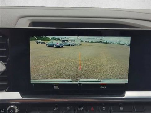 Used 2023 GMC Sierra 1500 SLT AWD/4WD image 14