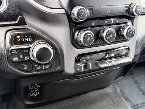 Used 2023 RAM 1500 Big Horn image 17