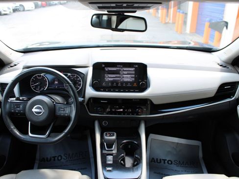 Used 2023 Nissan Rogue SL w/ SL Premium Package FWD image 38