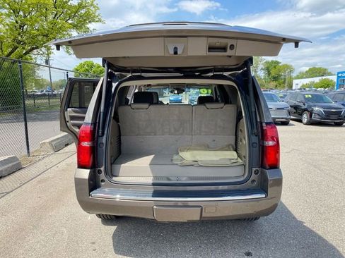 Used 2016 Chevrolet Tahoe LTZ AWD/4WD image 23