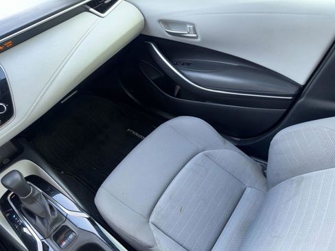 Used 2021 Toyota Corolla SE image 14