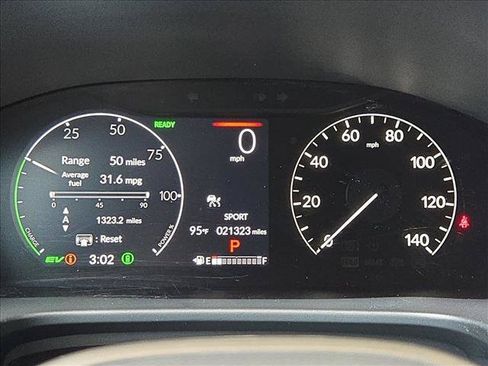 Used 2025 Honda CR-V Sport image 9