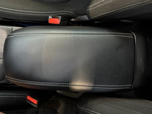 Used 2025 Ford Escape Active image 21