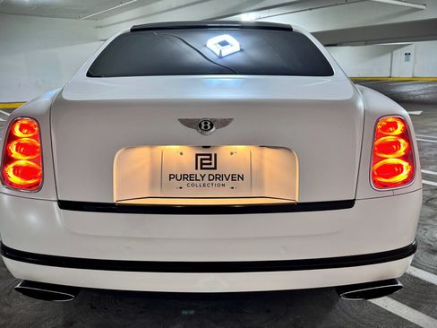Used 2016 Bentley Mulsanne Speed RWD image 10