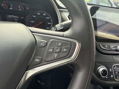 Used 2025 Chevrolet Malibu LT image 31