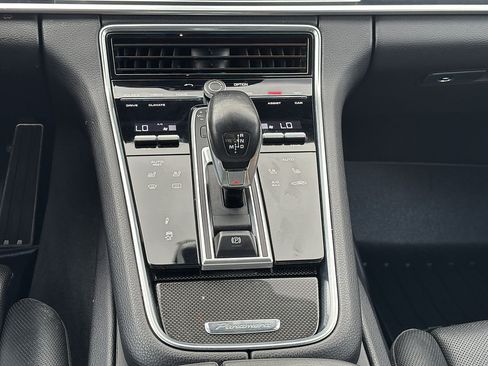Used 2017 Porsche Panamera 4S AWD/4WD image 25