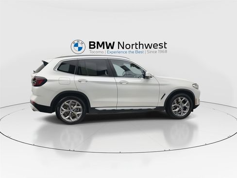 Used 2022 BMW X3 xDrive30i w/ Premium Package 2 (ZPA) image 4