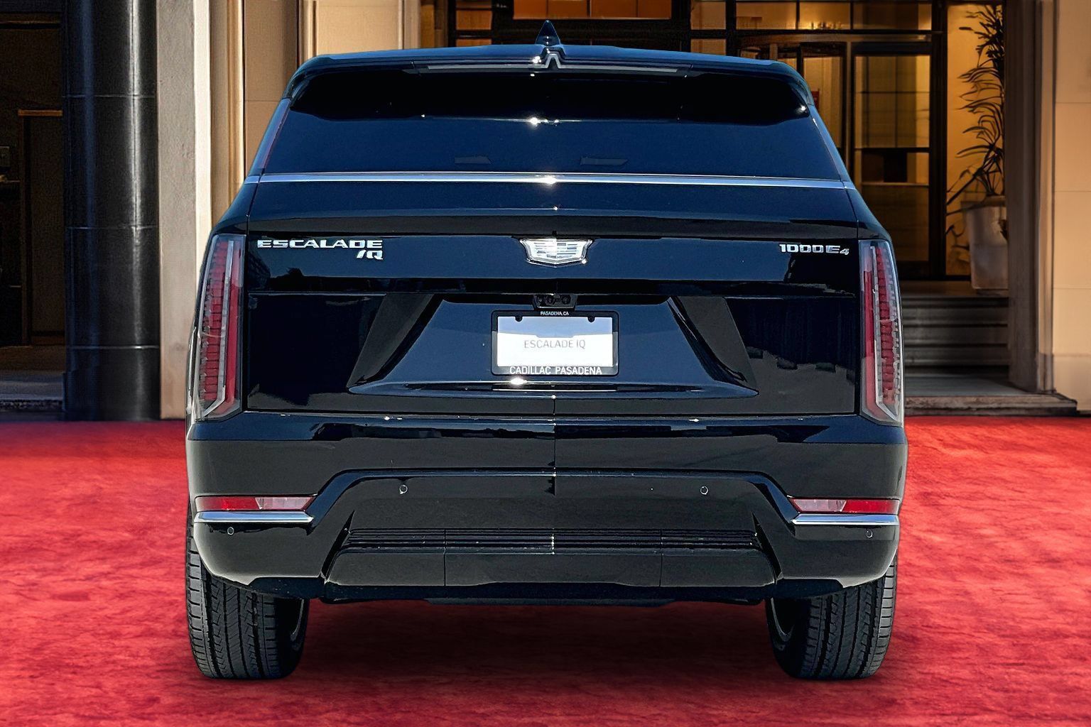 New 2026 Cadillac Escalade IQ Luxury 2 w/ LPO, Floor Liner Package AWD/4WD image 5