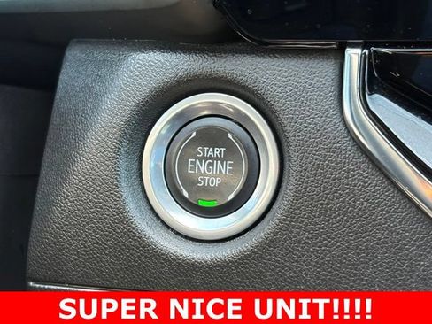 Used 2023 Chevrolet Colorado Trail Boss AWD/4WD image 24