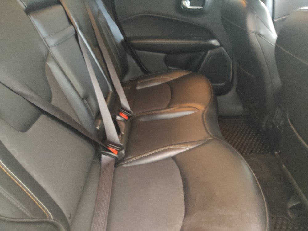 Used 2019 Jeep Compass Latitude w/ Popular Equipment Group AWD/4WD image 19