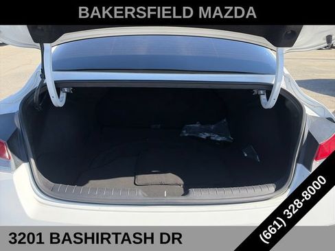 Used 2024 Hyundai Elantra SE FWD image 23