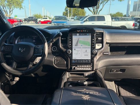 Used 2023 RAM 3500 Limited AWD/4WD image 6