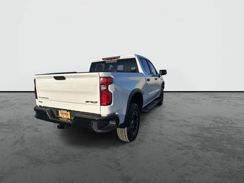 Used 2024 Chevrolet Silverado 1500 ZR2 image 7