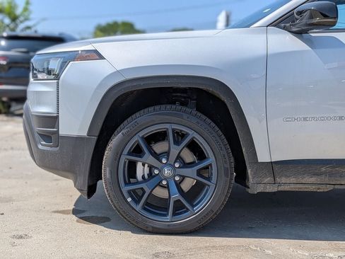 New 2026 Jeep Cherokee Limited AWD/4WD image 10