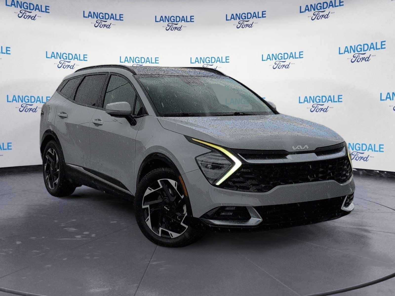 Used 2025 Kia Sportage SX FWD image 2