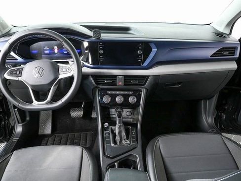 Certified 2023 Volkswagen Taos SE w/ Black Wheel Package image 20