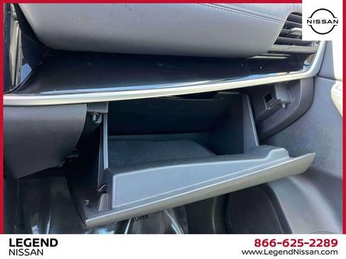 Certified 2023 Nissan Rogue SL w/ SL Premium Package image 33