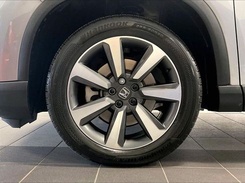 Used 2023 Honda Pilot Elite image 7