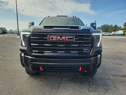 Used 2024 GMC Sierra 2500 AT4 w/ AT4 Premium Plus Package image 4