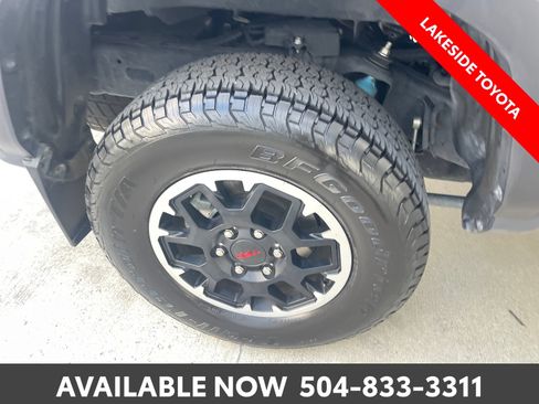 Used 2024 Toyota Tacoma TRD Off-Road w/ TRD Off Road Upgrade Package AWD/4WD image 11