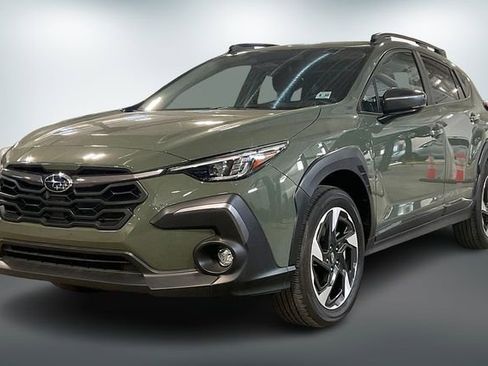 Used 2025 Subaru Crosstrek 2.5i Limited AWD/4WD image 3