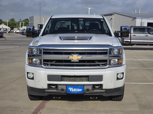 Used 2019 Chevrolet Silverado 2500 High Country w/ Duramax Plus Package AWD/4WD image 3