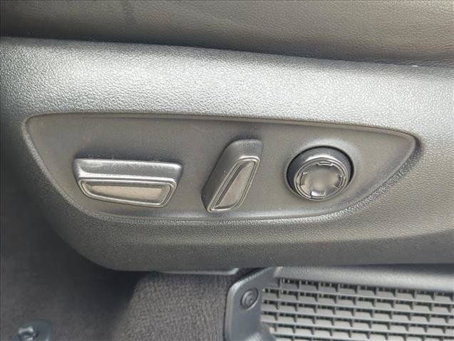 Certified 2023 Toyota Sienna XSE AWD/4WD image 13
