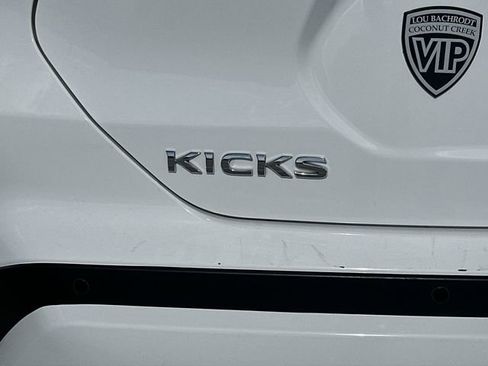 Used 2023 Nissan Kicks SV FWD image 38