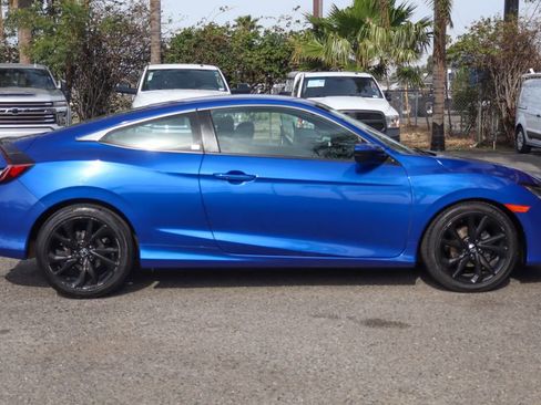 Used 2019 Honda Civic Sport image 10