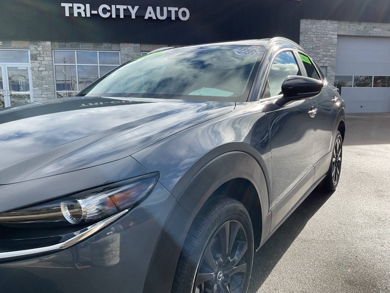 Used 2025 MAZDA CX-30 AWD 2.5 S w/ Preferred Package image 2