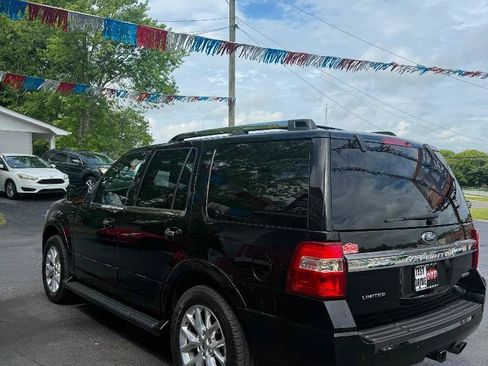 Used 2017 Ford Expedition Limited AWD/4WD image 8