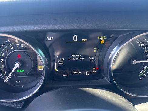 Used 2023 Jeep Wrangler Unlimited Sahara image 19