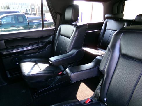 Used 2020 Ford Expedition XLT AWD/4WD image 41