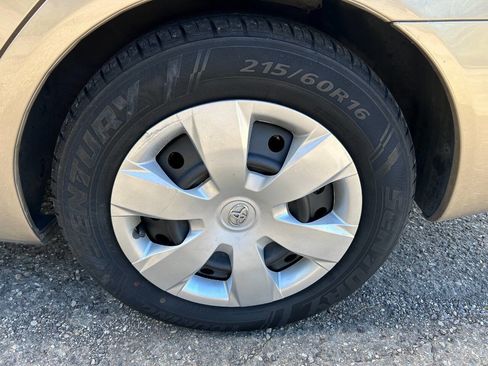 Used 2005 Toyota Camry SE FWD image 40